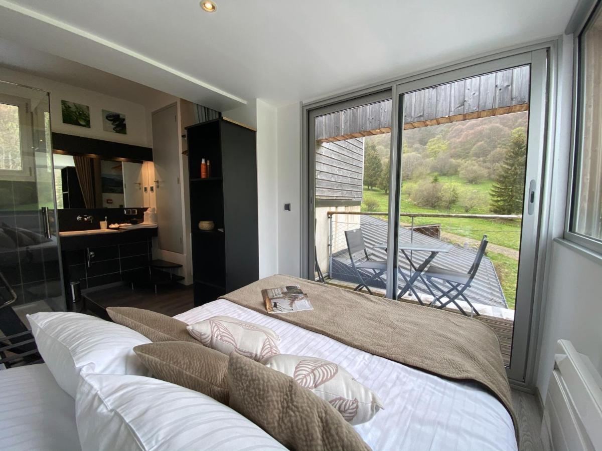 Aux 500 Diables Eco Lodge - Hotel Chambon-sur-Lac Exterior photo