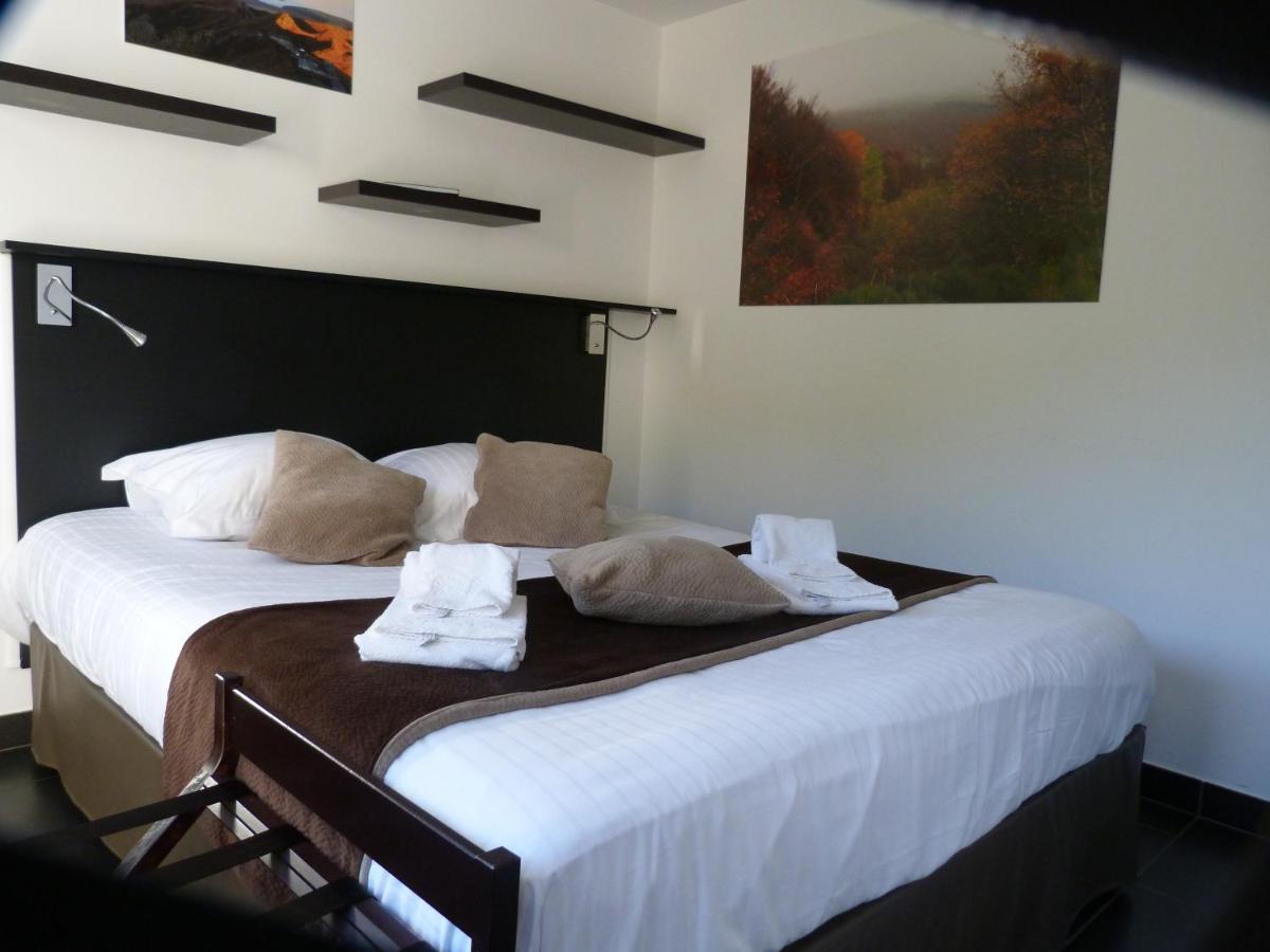 Aux 500 Diables Eco Lodge - Hotel Chambon-sur-Lac Exterior photo