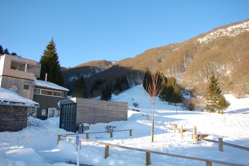 Aux 500 Diables Eco Lodge - Hotel Chambon-sur-Lac Exterior photo